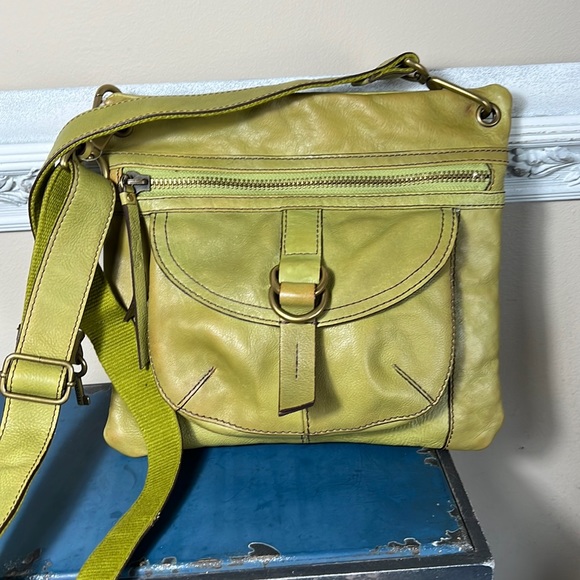 Fossil Handbags - FOSSIL Sasha Large Green Leather Cross-body Bag